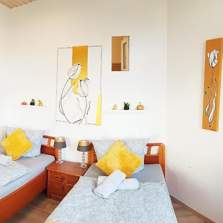 Elena Flat Tulpe Zentrum Apartment *