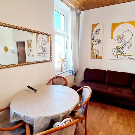 Elena Flat Tulpe Zentrum Apartment *