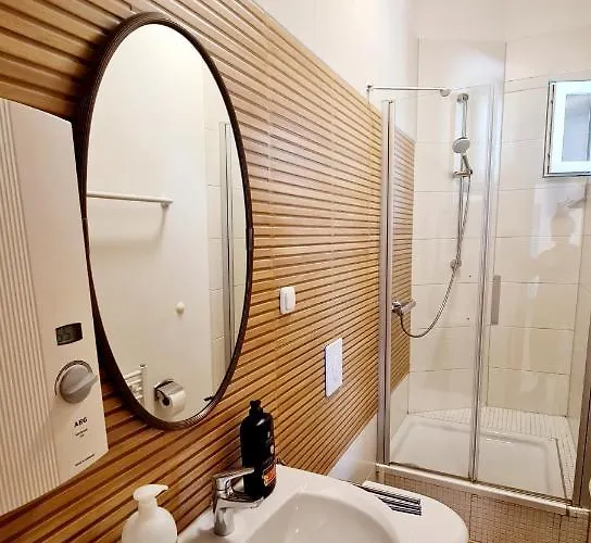 Elena Flat Tulpe Zentrum Duisburg