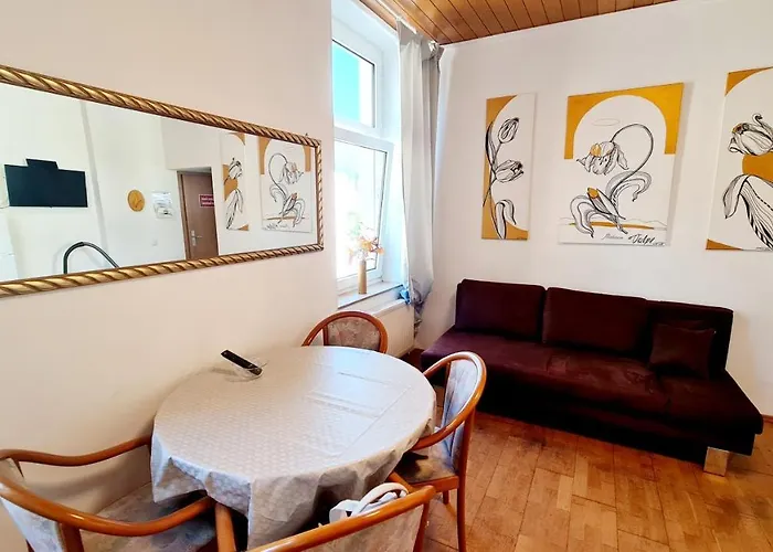 Elena Flat Tulpe Zentrum Apartamento *